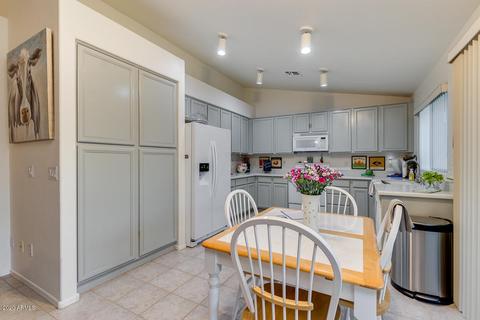 1655 E Redfield Rd, Gilbert, AZ 85234 photo 17