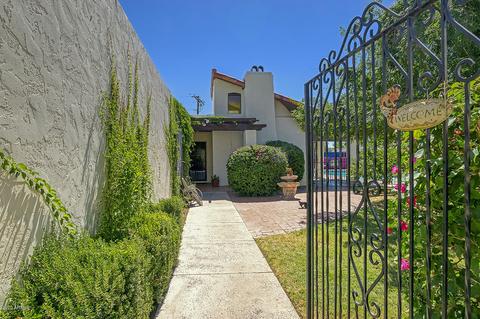 1225 Escondido Dr, Phoenix, AZ 85014 photo 1