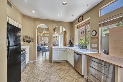 1136 E Hiddenview Dr, Phoenix, AZ 85048 photo 10