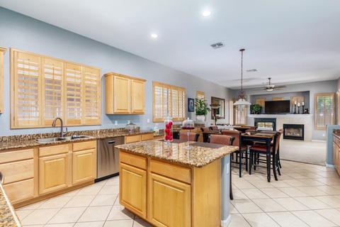 3541 E Vaughn Ct, Gilbert, AZ 85234 photo 15