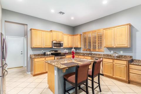 3541 E Vaughn Ct, Gilbert, AZ 85234 photo 12