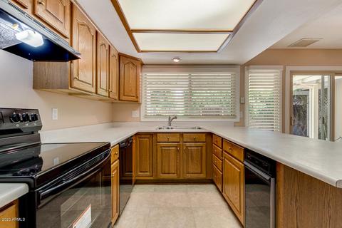 2137 Ellis Dr, Tempe, AZ 85282 photo 16