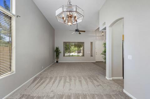 1730 E Tradewind Ct, Gilbert, AZ 85234 photo 4