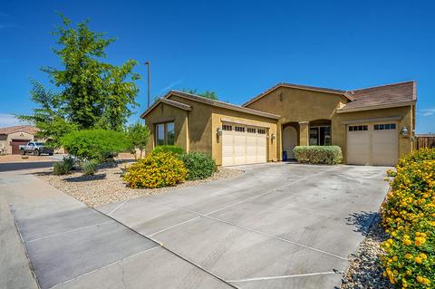 2828 E Ridgewood Ln, Gilbert, AZ 85298 photo 1