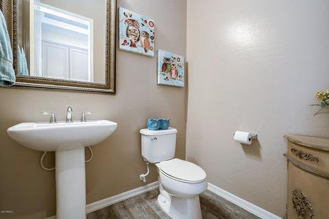 2828 E Ridgewood Ln, Gilbert, AZ 85298 photo 13