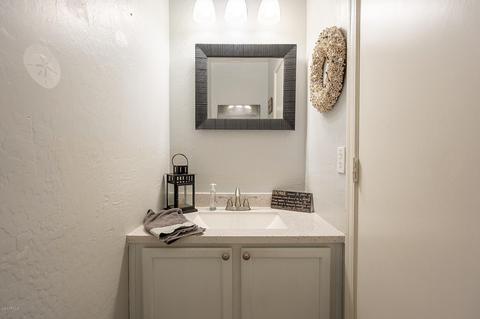10227 E Capri Ave, Mesa, AZ 85208 photo 5