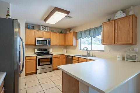 10227 E Capri Ave, Mesa, AZ 85208 photo 9