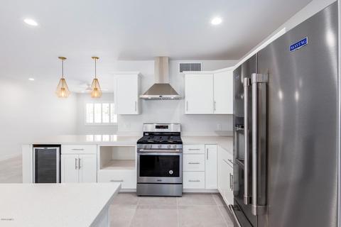 2734 E Highland Ave, Phoenix, AZ 85016 photo 13