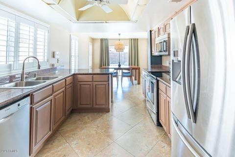 3915 E Kimberly Way, Phoenix, AZ 85050 photo 1
