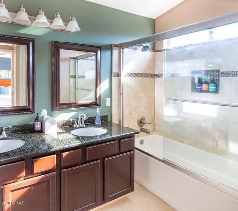 3915 E Kimberly Way, Phoenix, AZ 85050 photo 13