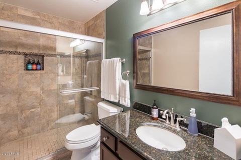 3915 E Kimberly Way, Phoenix, AZ 85050 photo 12