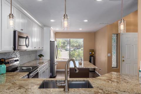 1702 S 66th Ln, Phoenix, AZ 85043 photo 4