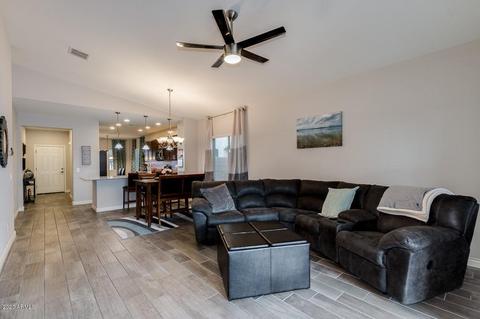 2653 E Gillcrest Rd, Gilbert, AZ 85298 photo 3