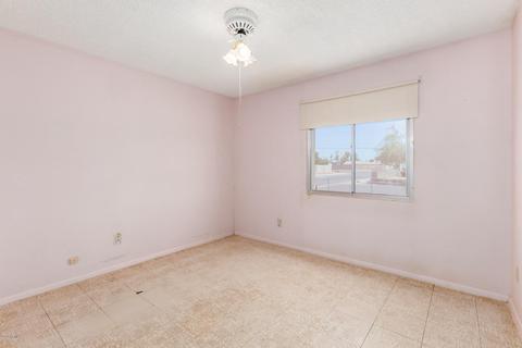 6902 W Verde Ln, Phoenix, AZ 85033 photo 5