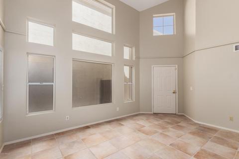 2328 E Gelding Dr, Phoenix, AZ 85022 photo 4