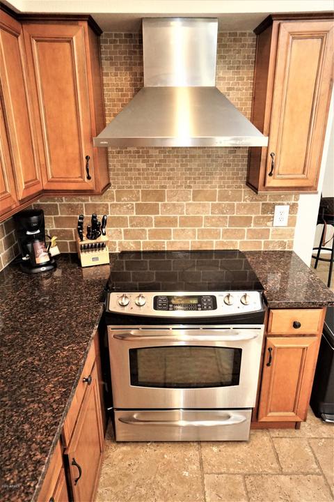 4221 E Tanglewood Dr, Phoenix, AZ 85048 photo 5