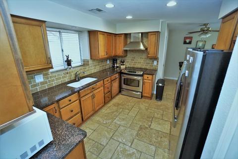 4221 E Tanglewood Dr, Phoenix, AZ 85048 photo 8
