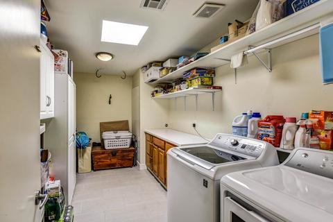 3746 E Laurel Ln, Phoenix, AZ 85028 photo 22
