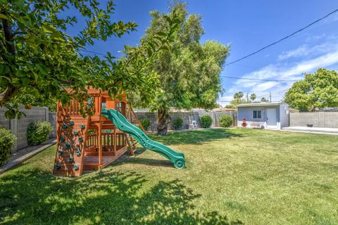 3746 E Laurel Ln, Phoenix, AZ 85028 photo 25