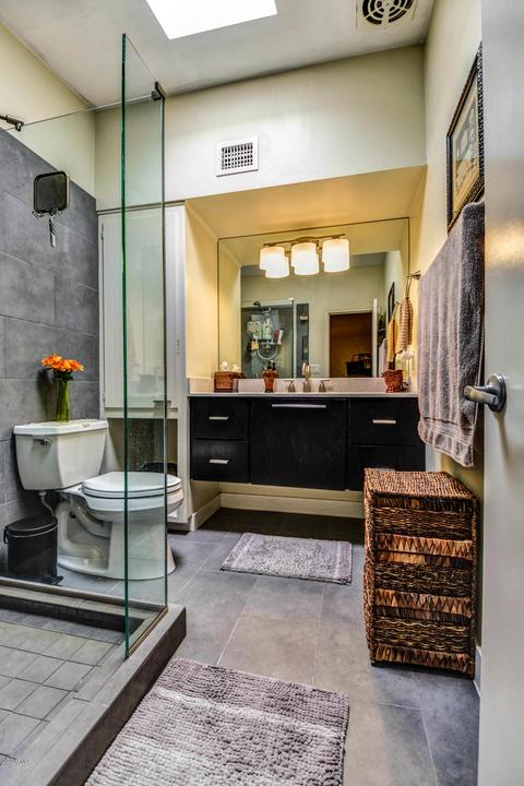 3746 E Laurel Ln, Phoenix, AZ 85028 photo 16