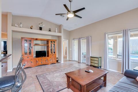 1736 E Beautiful Ln, Phoenix, AZ 85042 photo 8