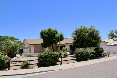 3619 E Morrow Dr, Phoenix, AZ 85050 photo 5