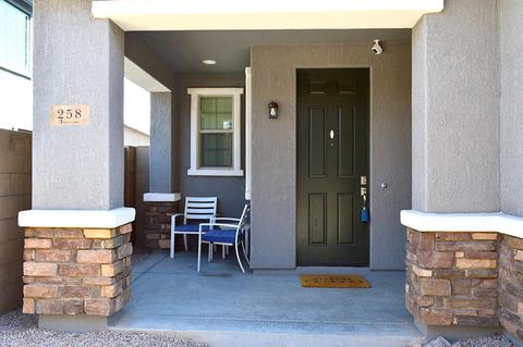 258 N 56th Pl, Mesa, AZ 85205 photo 2
