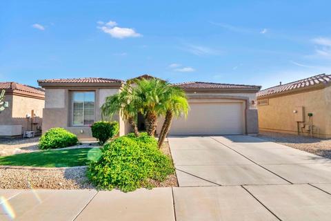 4702 E Blue Spruce Ln, Gilbert, AZ 85298 photo 1