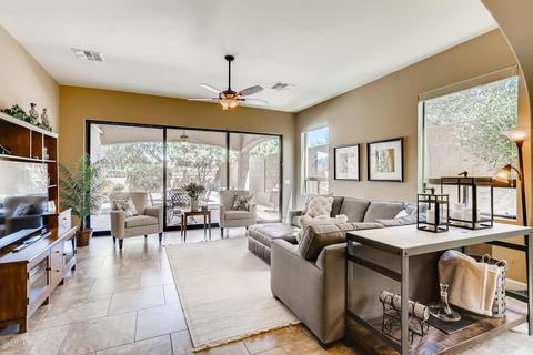 8742 E Jasmine St, Mesa, AZ 85207 photo 2
