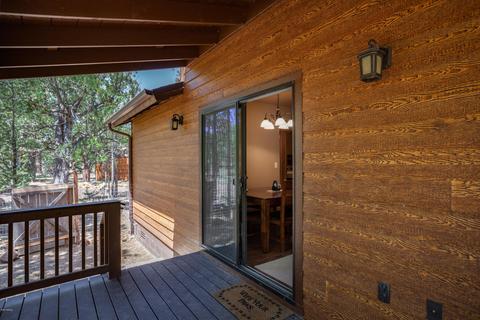 2049 Badger Ln, Overgaard, AZ 85933 photo 16