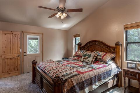 2049 Badger Ln, Overgaard, AZ 85933 photo 8