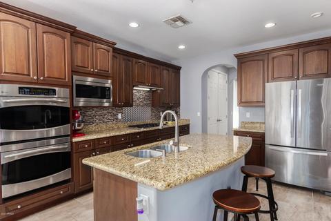 1948 E Indigo Ct, Gilbert, AZ 85298 photo 2