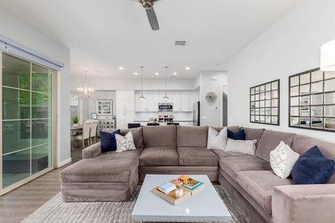 3038 N 33rd Pl, Phoenix, AZ 85018 photo 9