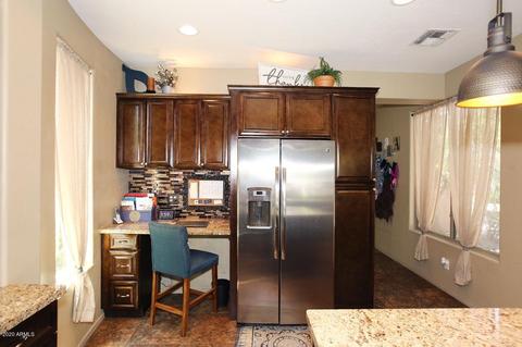7727 S 22nd Ln, Phoenix, AZ 85041 photo 9