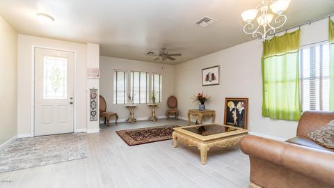 1346 E Pedro Rd, Phoenix, AZ 85042 photo 7