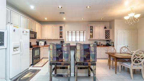 1346 E Pedro Rd, Phoenix, AZ 85042 photo 3