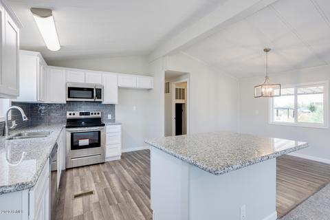 2544 E Broadway Ave, Apache Junction, AZ 85119 photo 11