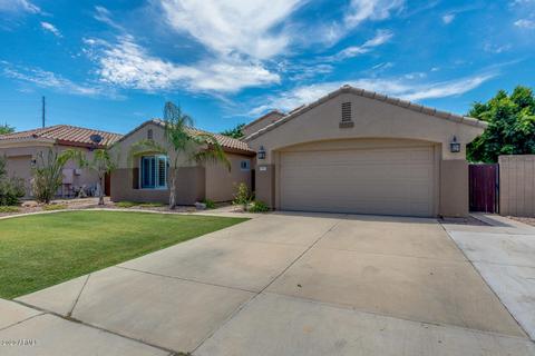 3961 E Remington Dr, Gilbert, AZ 85297 photo 2