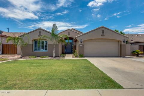 3961 E Remington Dr, Gilbert, AZ 85297 photo 1