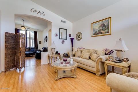 1069 E Baylor Ln, Gilbert, AZ 85296 photo 5