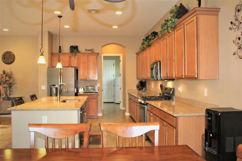 2579 E Tiffany Way, Gilbert, AZ 85298 photo 2