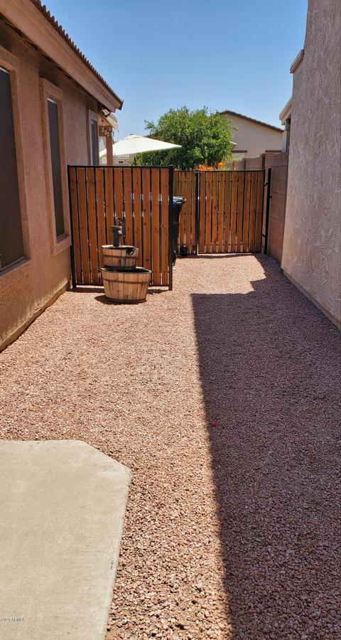 8729 E Nopal Cir, Mesa, AZ 85209 photo 3
