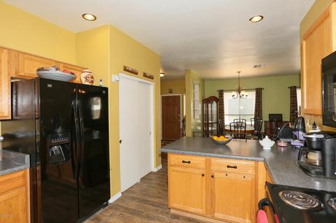 10824 E Boston St E, Apache Junction, AZ 85120 photo 9