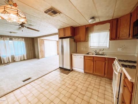 7731 E Holmes Ave, Mesa, AZ 85209 photo 8