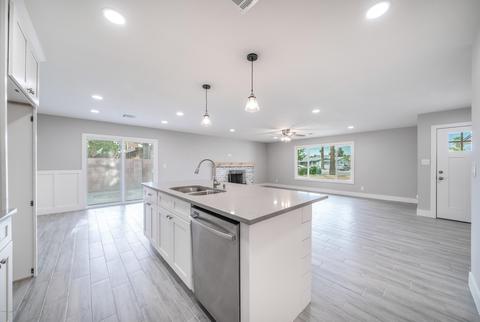 125 E Riviera Dr, Tempe, AZ 85282 photo 6