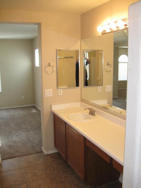1457 E Sonrisas St, Phoenix, AZ 85040 photo 35