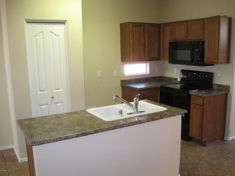 1457 E Sonrisas St, Phoenix, AZ 85040 photo 13