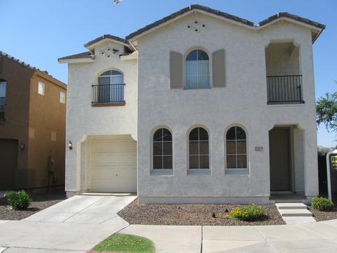 1457 E Sonrisas St, Phoenix, AZ 85040 photo 1