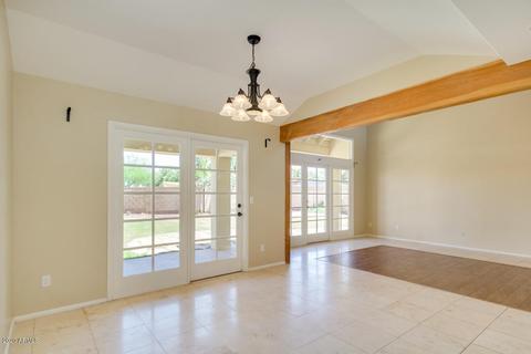 2621 E Leonora St, Mesa, AZ 85213 photo 6