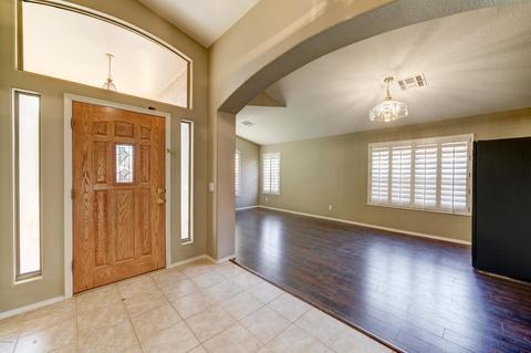 9809 E Obispo Ave, Mesa, AZ 85212 photo 2